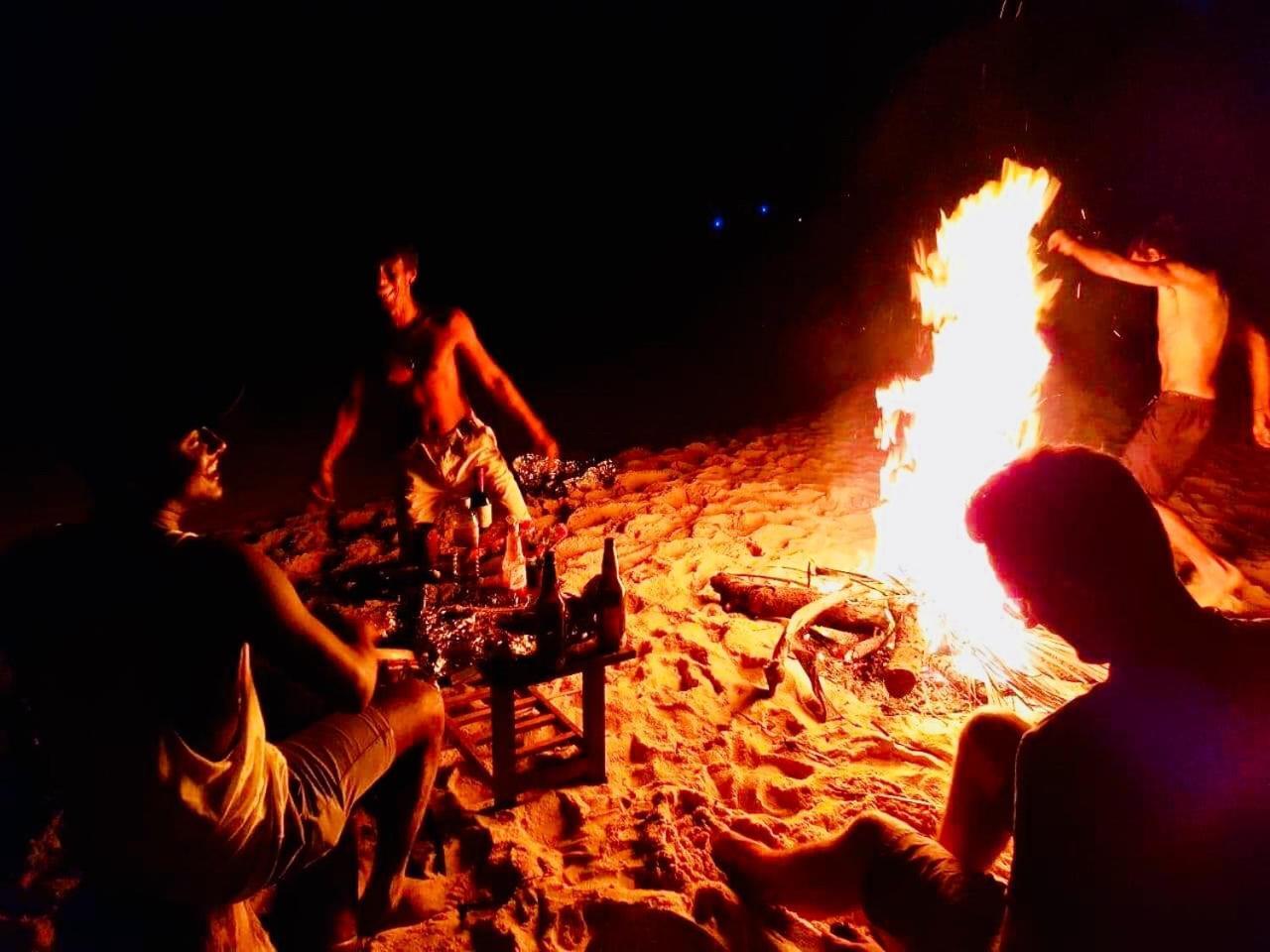 Amour Surf Tangalle Eksteriør billede